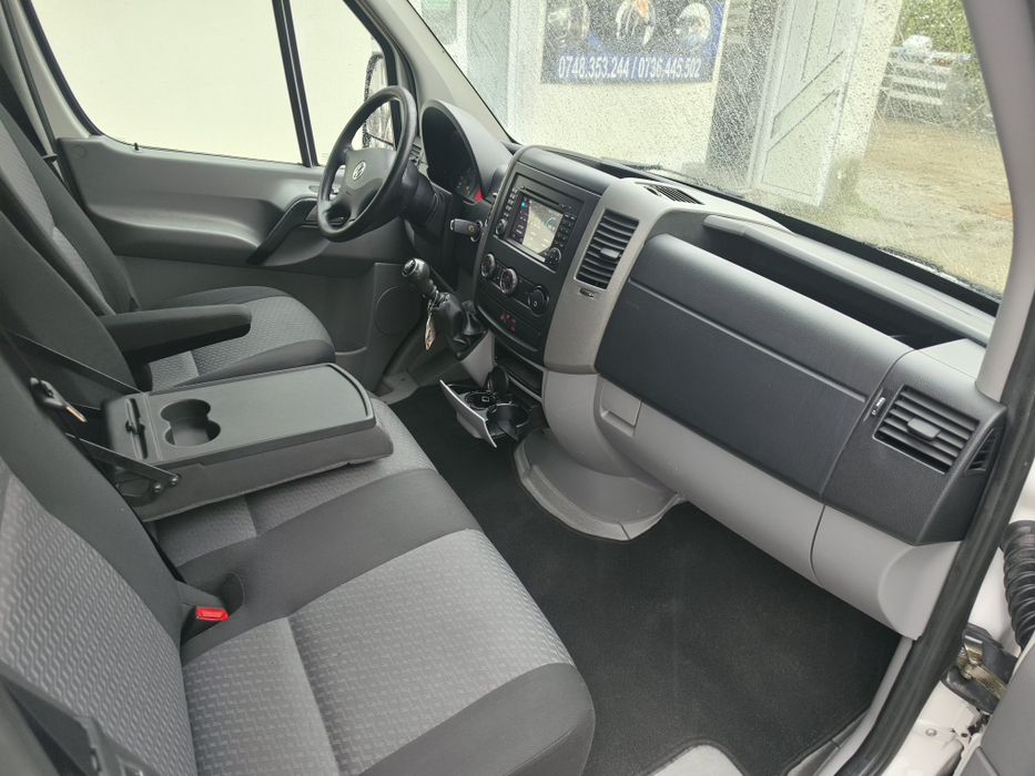 VOLKSWAGEN Crafter 2012 — imagine 5