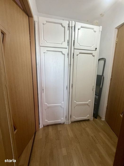 Apartament spatios de 2 camere 56 mp+balcon - COMISION 0%