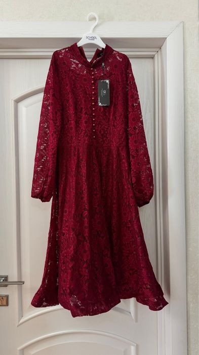 Новое платье продам