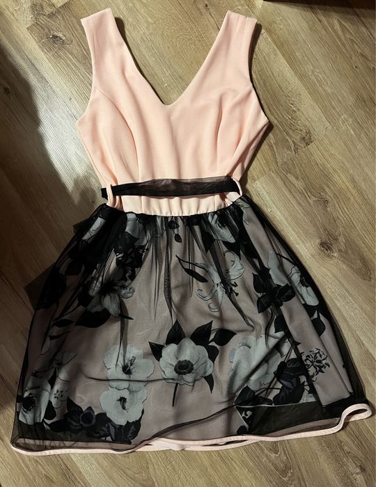 Рокля S размер