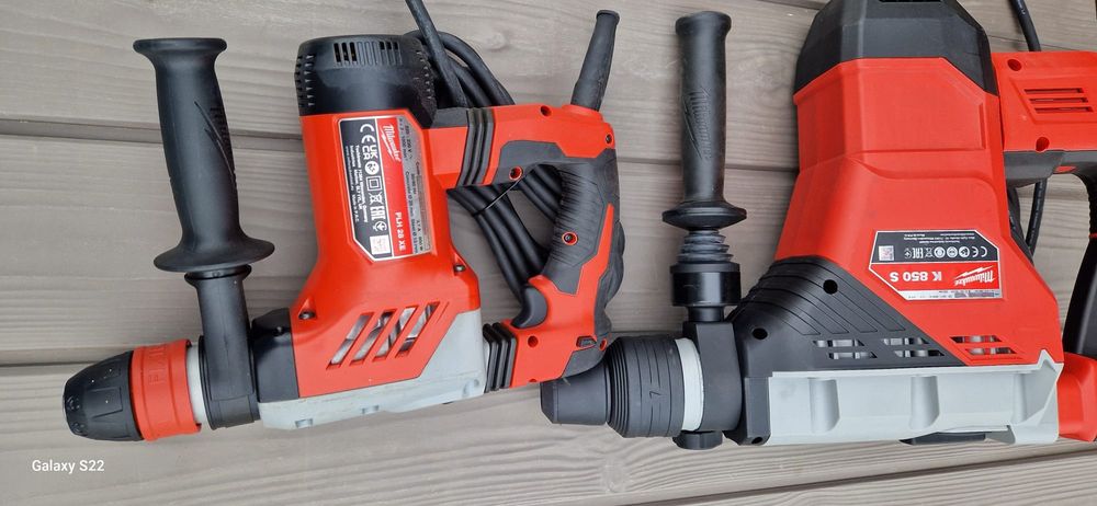 Milwaukee rotopercutor pe curent