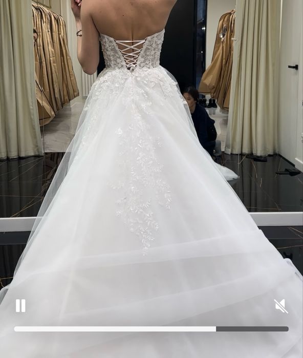 Свадебное платье