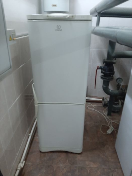 Холодильник  доставка