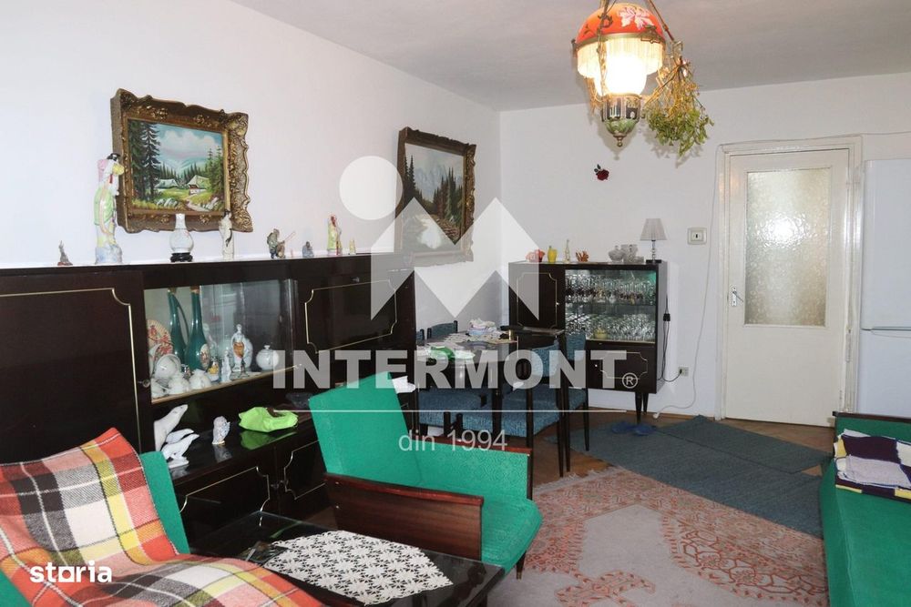 Apartament de vânzare Sinaia – 3 camere decomandate |76 mp | Parter — fotografia 3