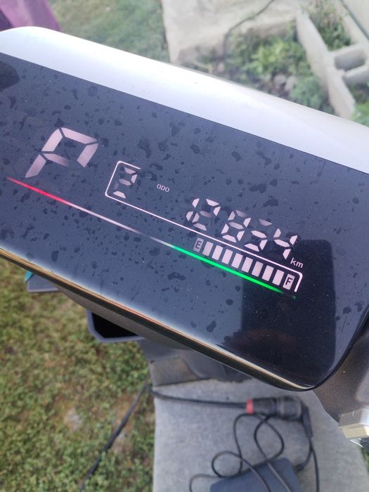 Vand scuter electric