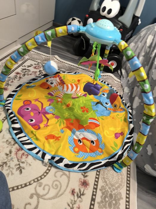 Две активни гимнастики за бебета