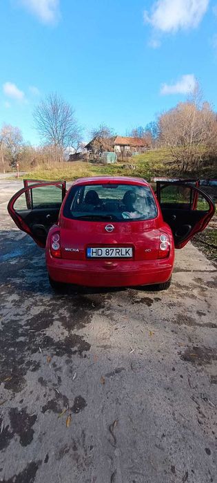 Vând Nissan Micra K12H