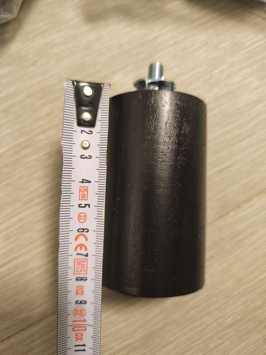 Picioare pentru mobilă,din lemn, 8cm