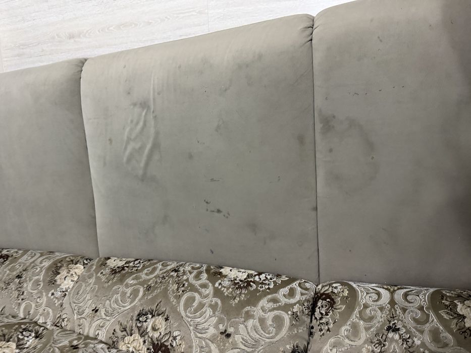 Диван даром