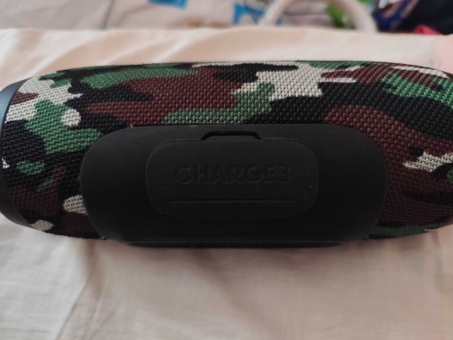 Jbl charge 3 за части