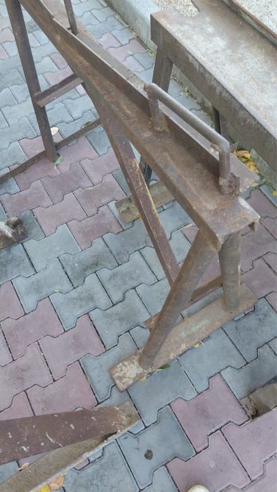 Продам б/у металлические изделия