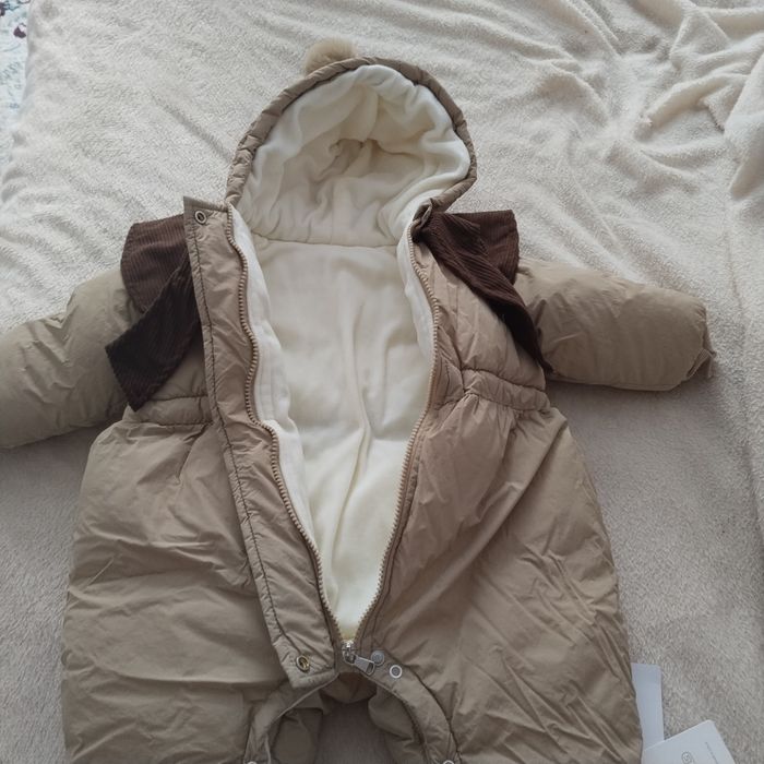 Продам детский комбинезон