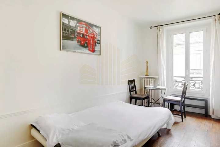 Дава се под наем Двустаен апартамент в Пловдив, Център - 41 кв.м за 173.4 € - Снимка #1