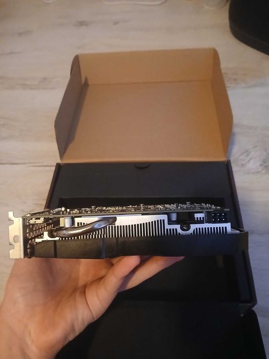 Placa video AMD radeon rx 580 biostar