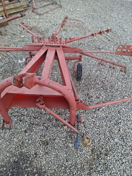 Greblatoare imprastietoare