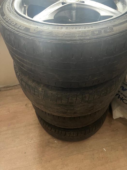 Диск и шины на мерс ауди