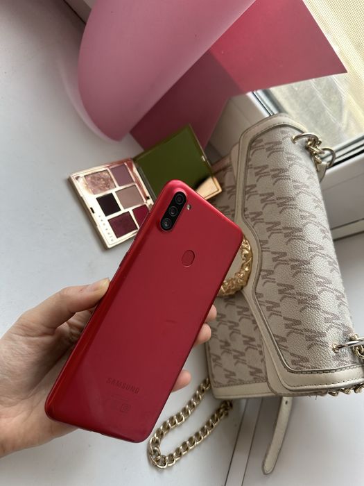 Продам телефончик