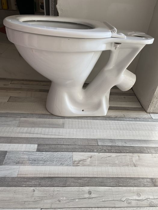 Продается строительный унитаз