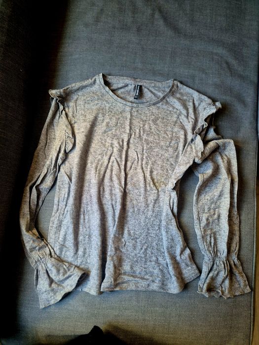 Pulovere damă mărimea M