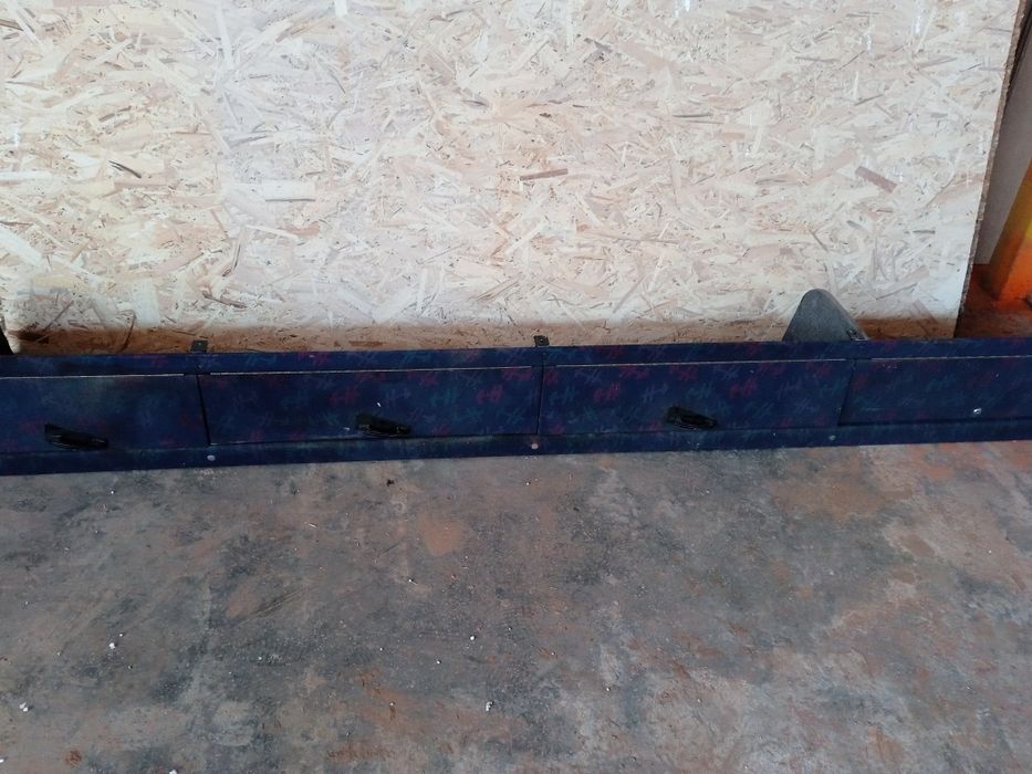 Продам полку-шкаф на Спринтер