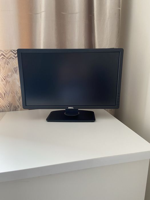 Монитор DELL