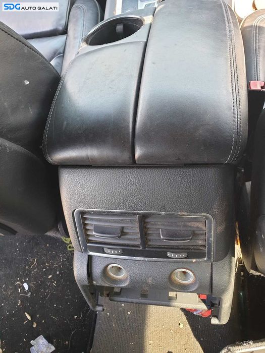 Cotiera Piele Suport Pahar Volan Dreapta Audi Q7 Facelift 2007 - 2015 [C6352]