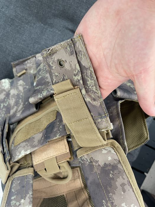 Vesta Tactica Militara cu Buzunare camo - NOU -