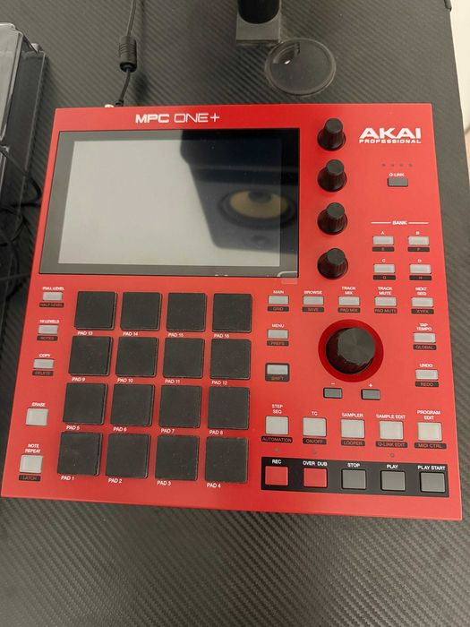 Akai MPC ONE plus