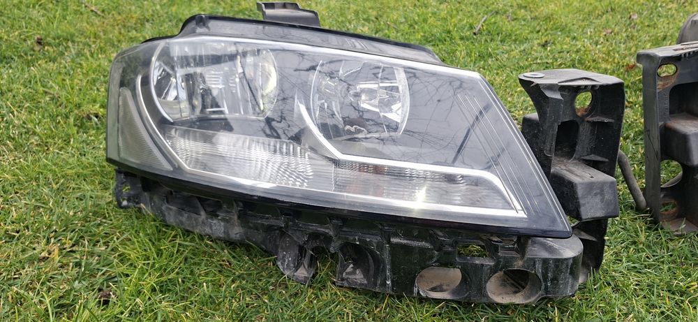 Продавам фарове за Audi A3 8P Facelift