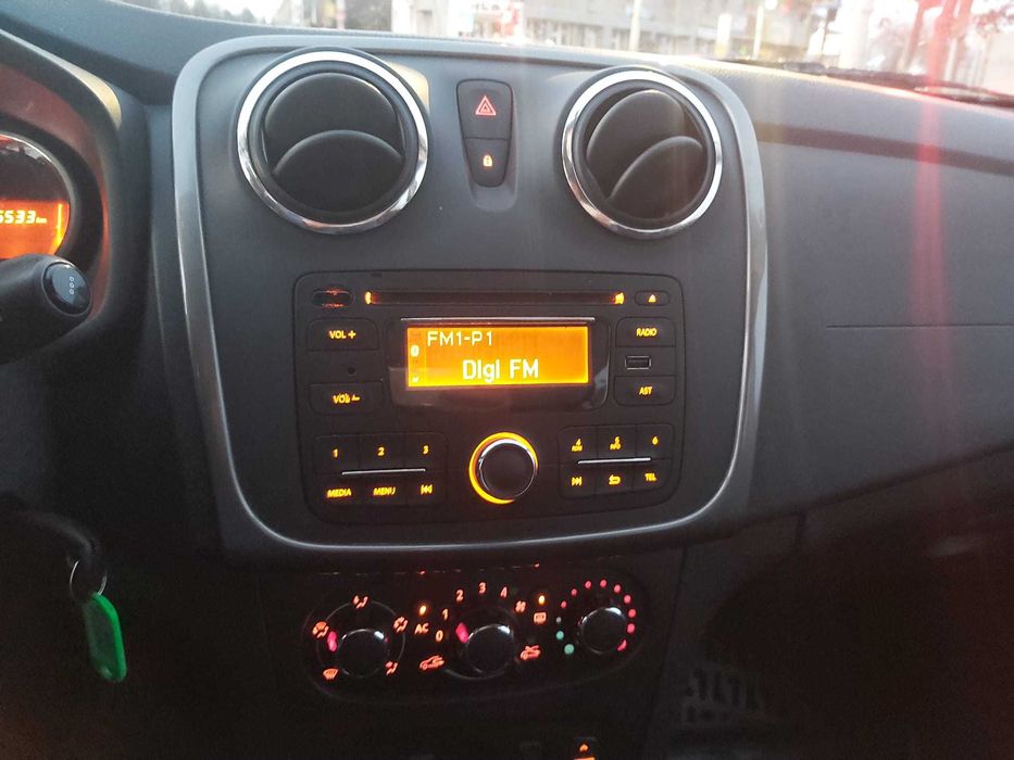 Dacia Logan 2 MCV (2014)