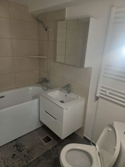 Meseriaș finisaje interioare exterioare