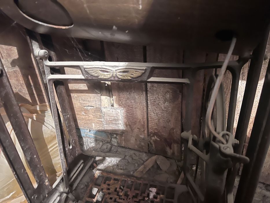 Швейная машинка риоритет Батирфляй