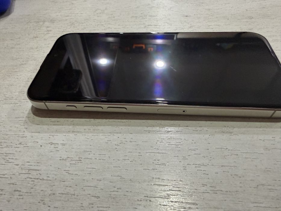 Продам Iphone 15 pro max