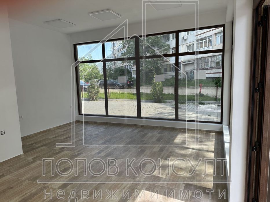 Магазин в Пловдив-Западен площ 38 цена 94500