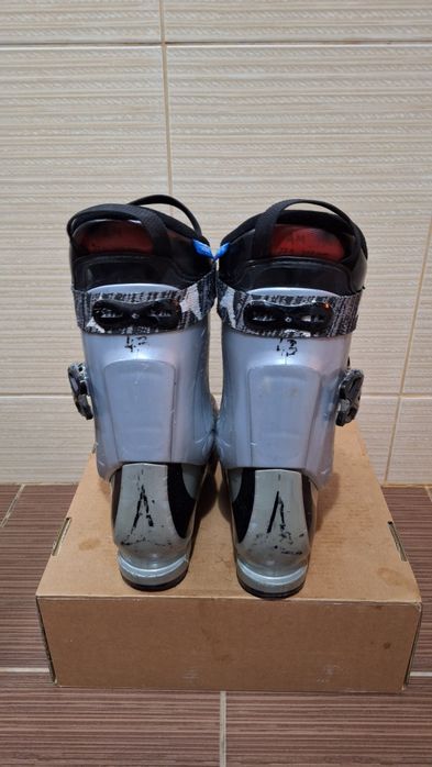 Clapari ski atomic livefit nr 42-43