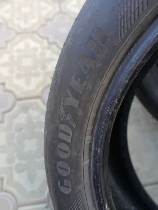 Продам летние шины Goodyear