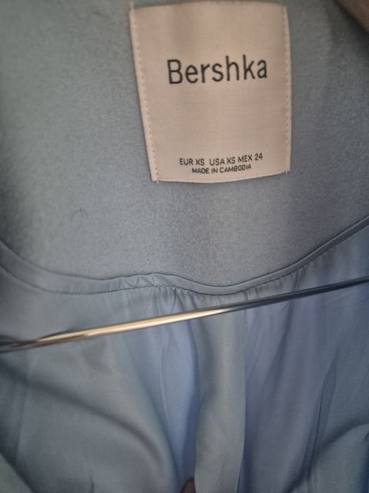 Дамско палто на Bershka размер XS/S