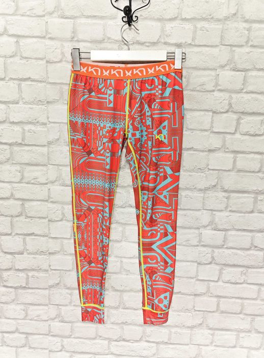 Kari Traa Дамски сет / екип за фитнес / бягане размер М