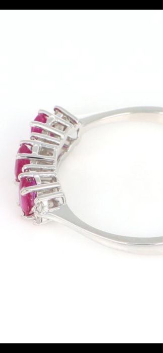 Inel aur alb 18ct cu rubin si diamante