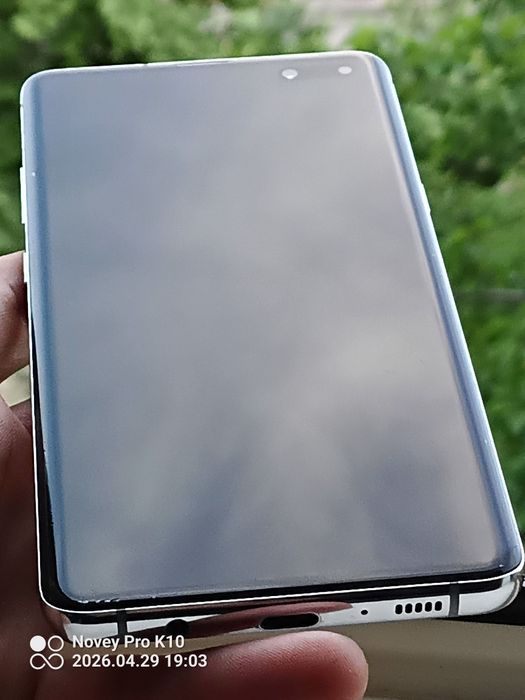 Samsung s10 5G 512 Gb sotlad zor holata