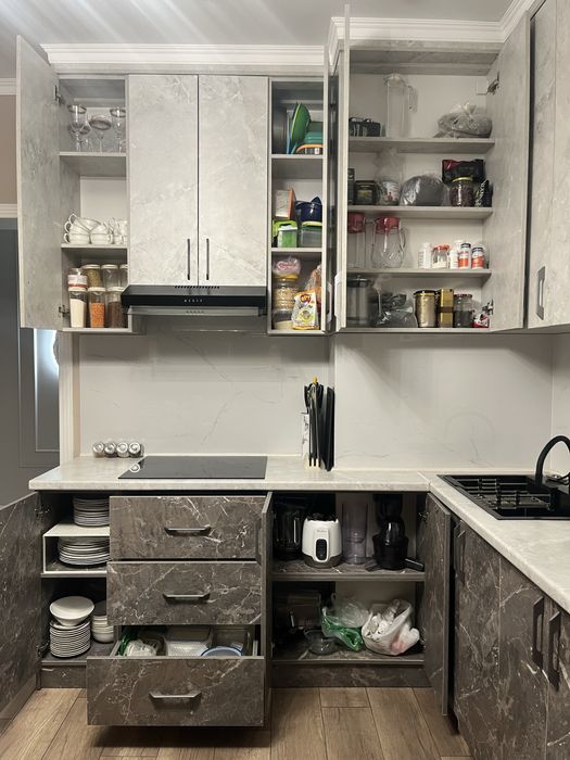 Продается бу Кухонная мебель