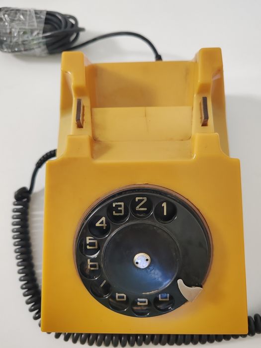 Telefon retro românesc - "Electromagnetica", perioada comunistă