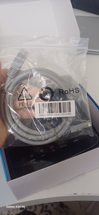 Роутер alcatel LINK HUB