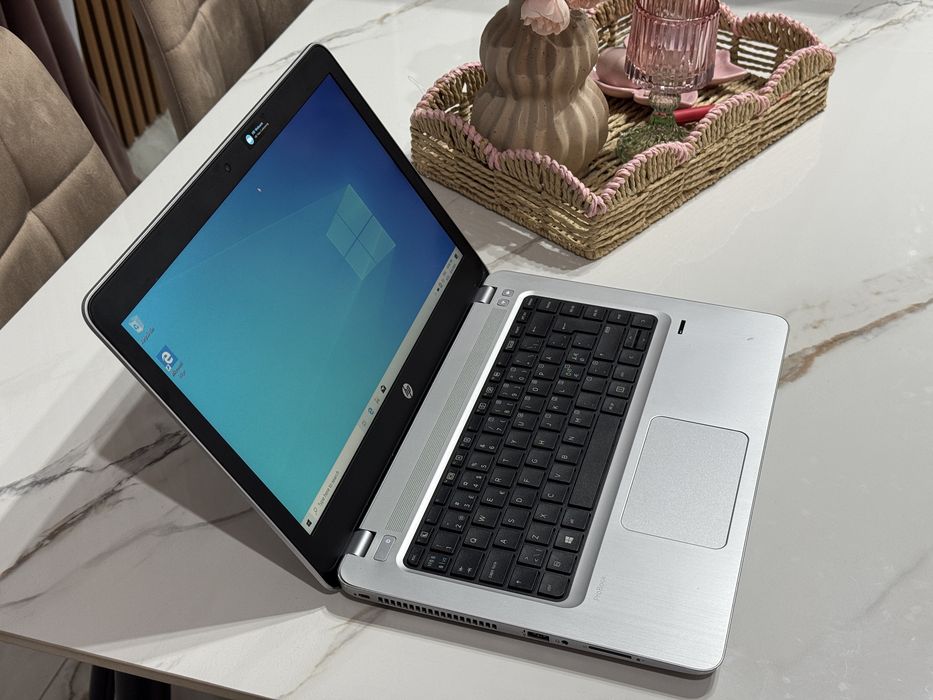 HP ProBook 440 G4, Display 14” i3-7th, 4Gb Ram, 256Gb SSD m.2, windows 10 pro, baterie excelenta!