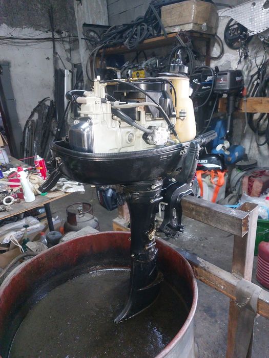 Сузуки 6 л.с.  мотор