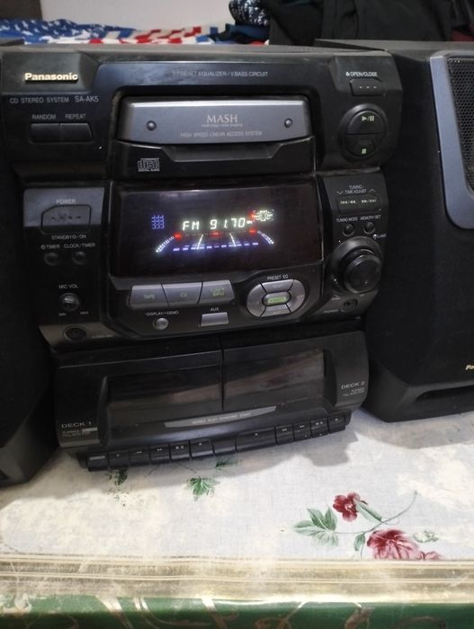 Продам музыкальный центр