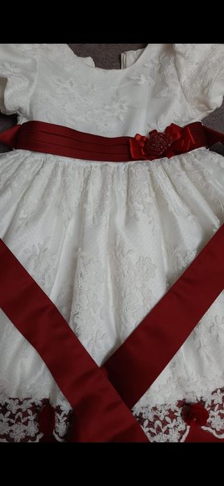 Продам платье детское в хорошем состоянии