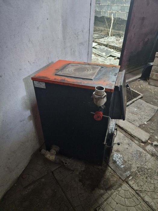 Продаю отопительный котел