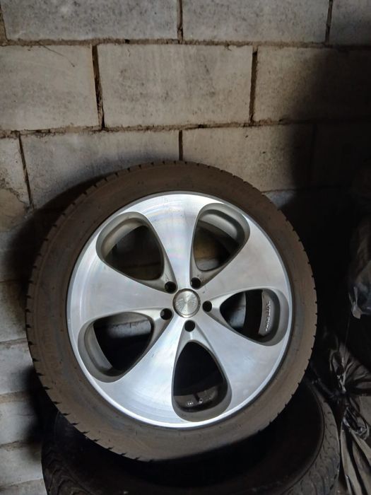 Продам диски с резиной 5:100