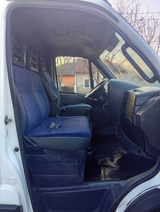 Iveco Daily cu lift hidraulic 2.8 Turbo Diesel 2004